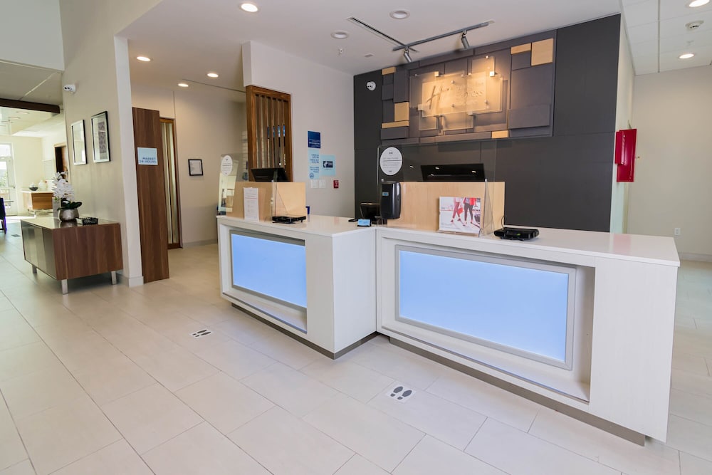 Holiday Inn Express & Suites Houston North I-45 Spring, an IHG Hotel 14/50