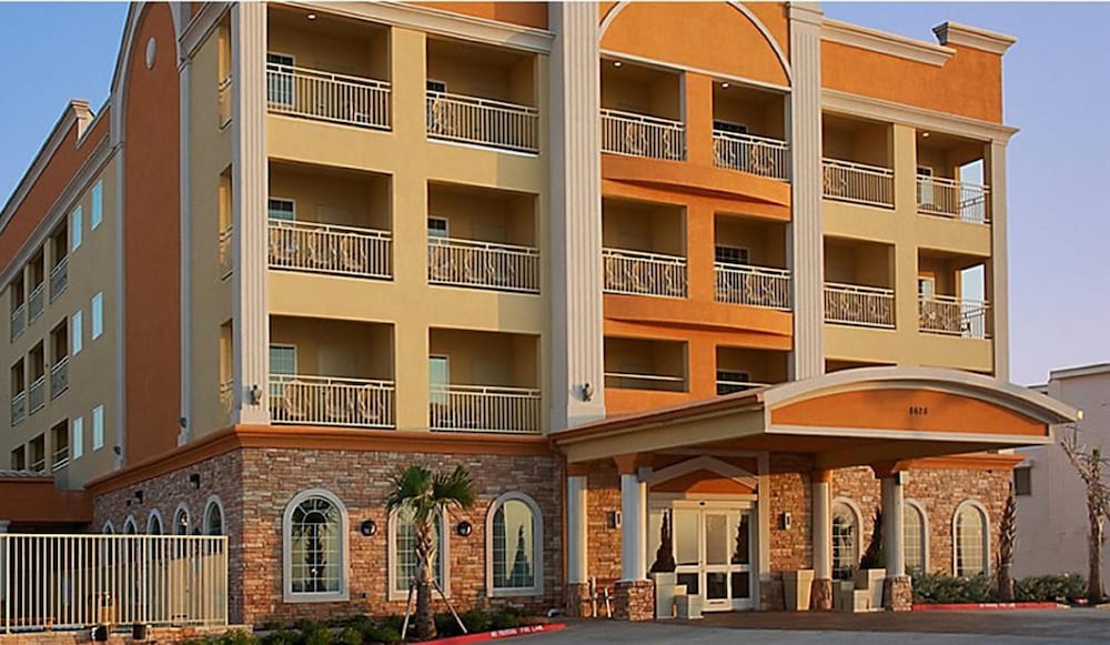Holiday Inn Express Hotel And Suites Galveston West Seawall 2/64