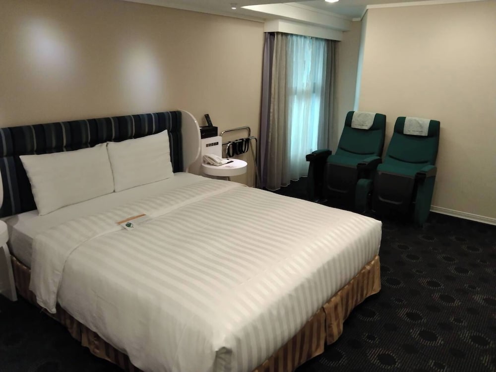 SUPERIOR, DOUBLE BED