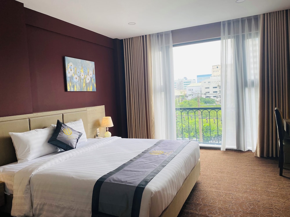 Hera Luxury Hotel 13/50