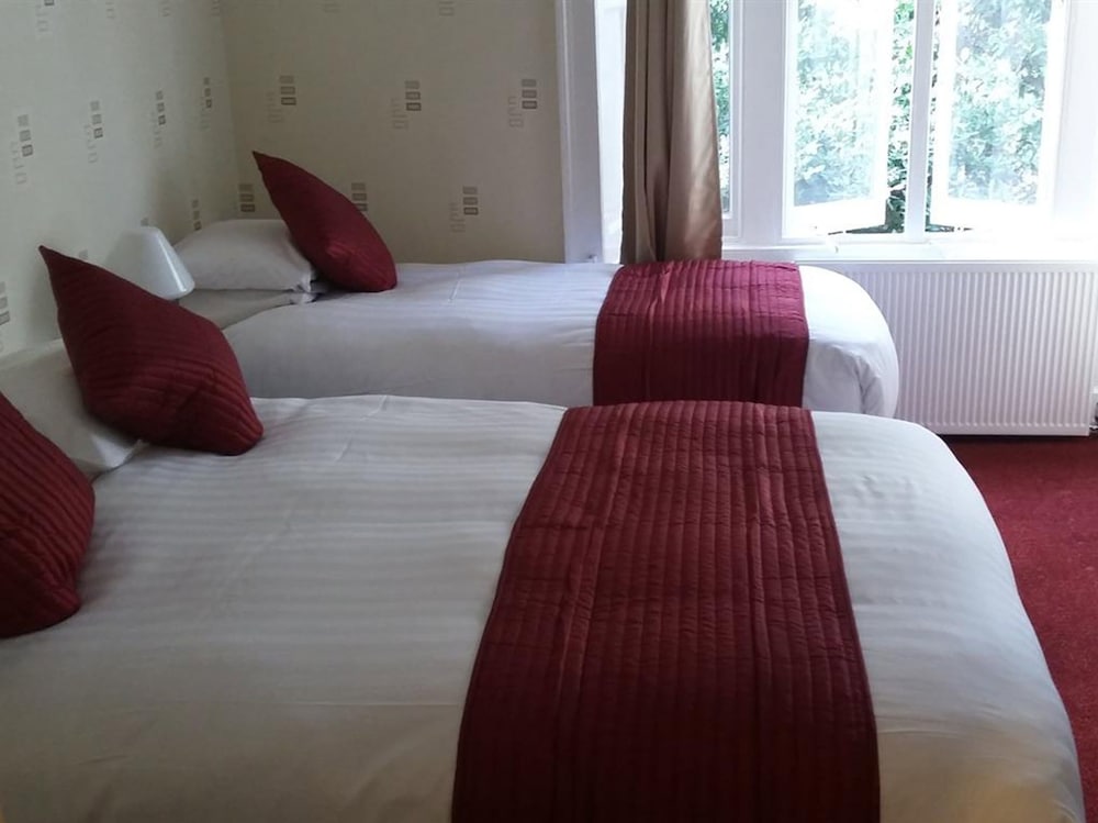 The Garth Hotel B Amp B 13/27