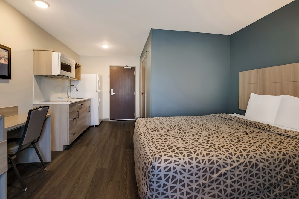 WoodSpring Suites Greensboro - High Point North 24/51