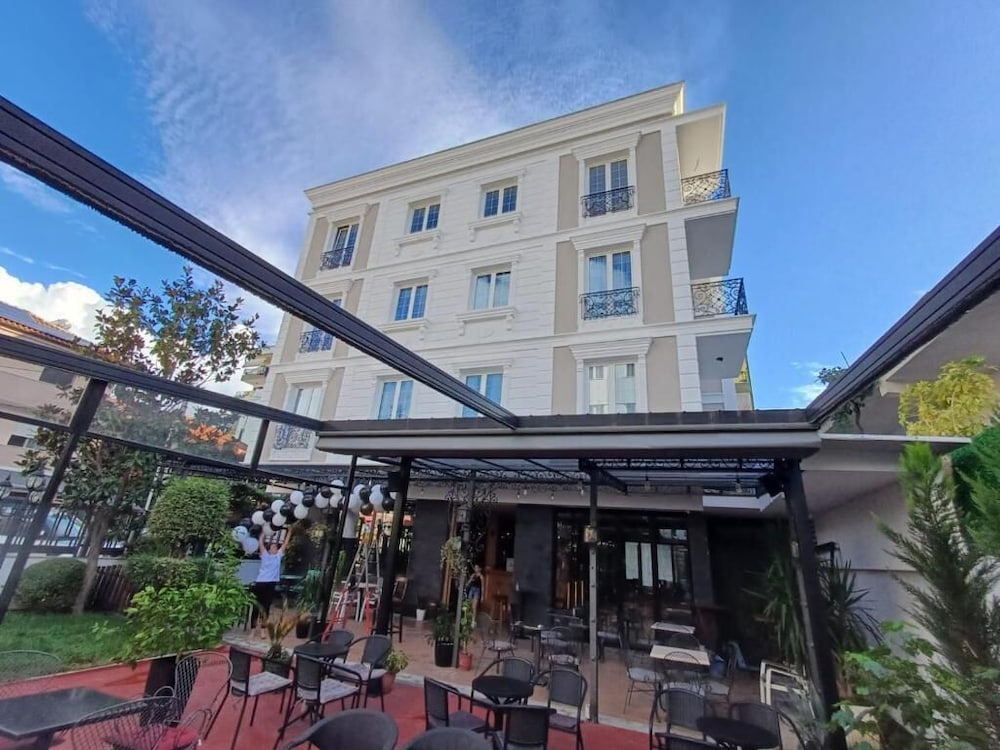 Oxygen Boutique Hotel Tirana in TIRANA