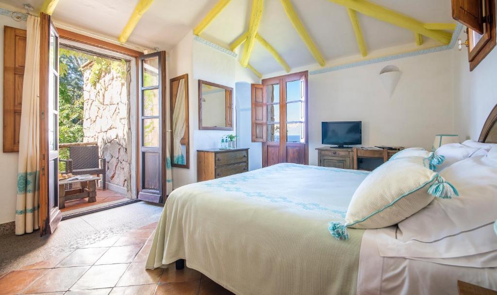 Tower, Superior, Double Bed