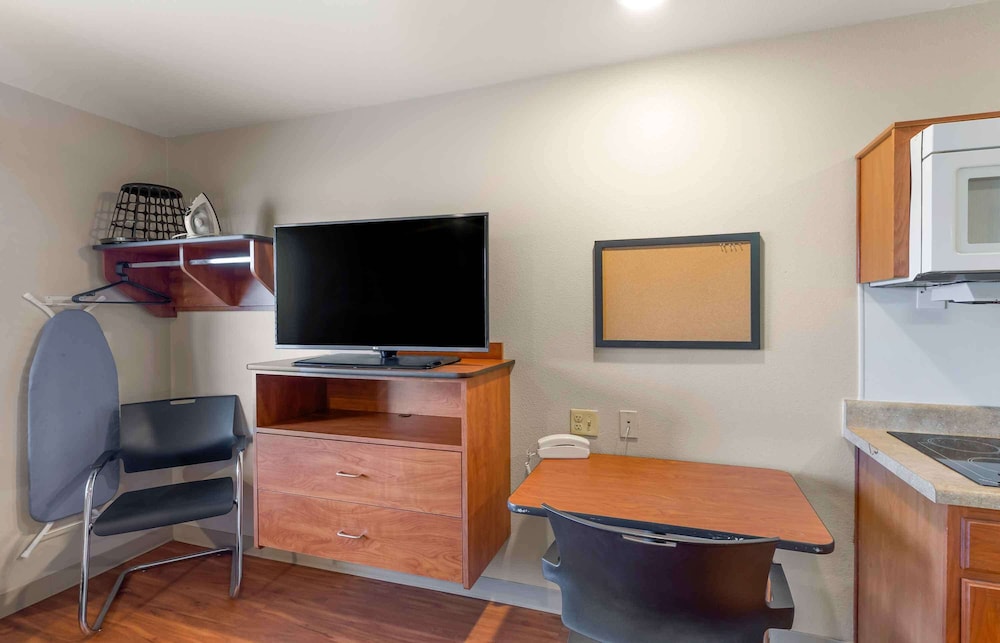 Extended Stay America Suites - Denver – Airport 26/43