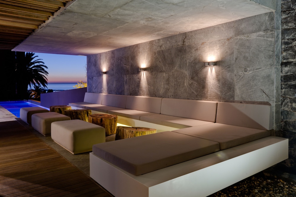 Pod Camps Bay 38/70