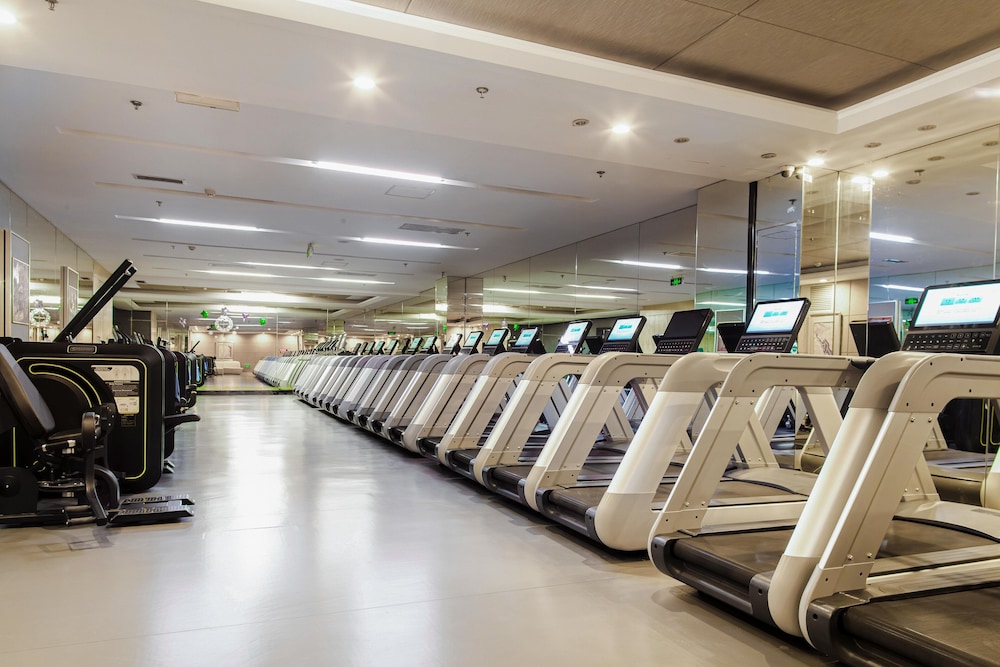 New Century Hotel Qingdao 45/73