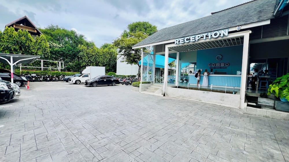Combo Beach Hotel Samui 41/49
