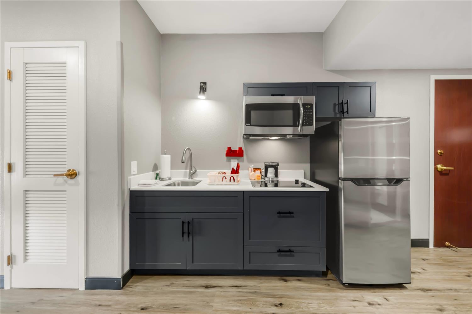 Hawthorn Suites By Wyndham College Station 11/60