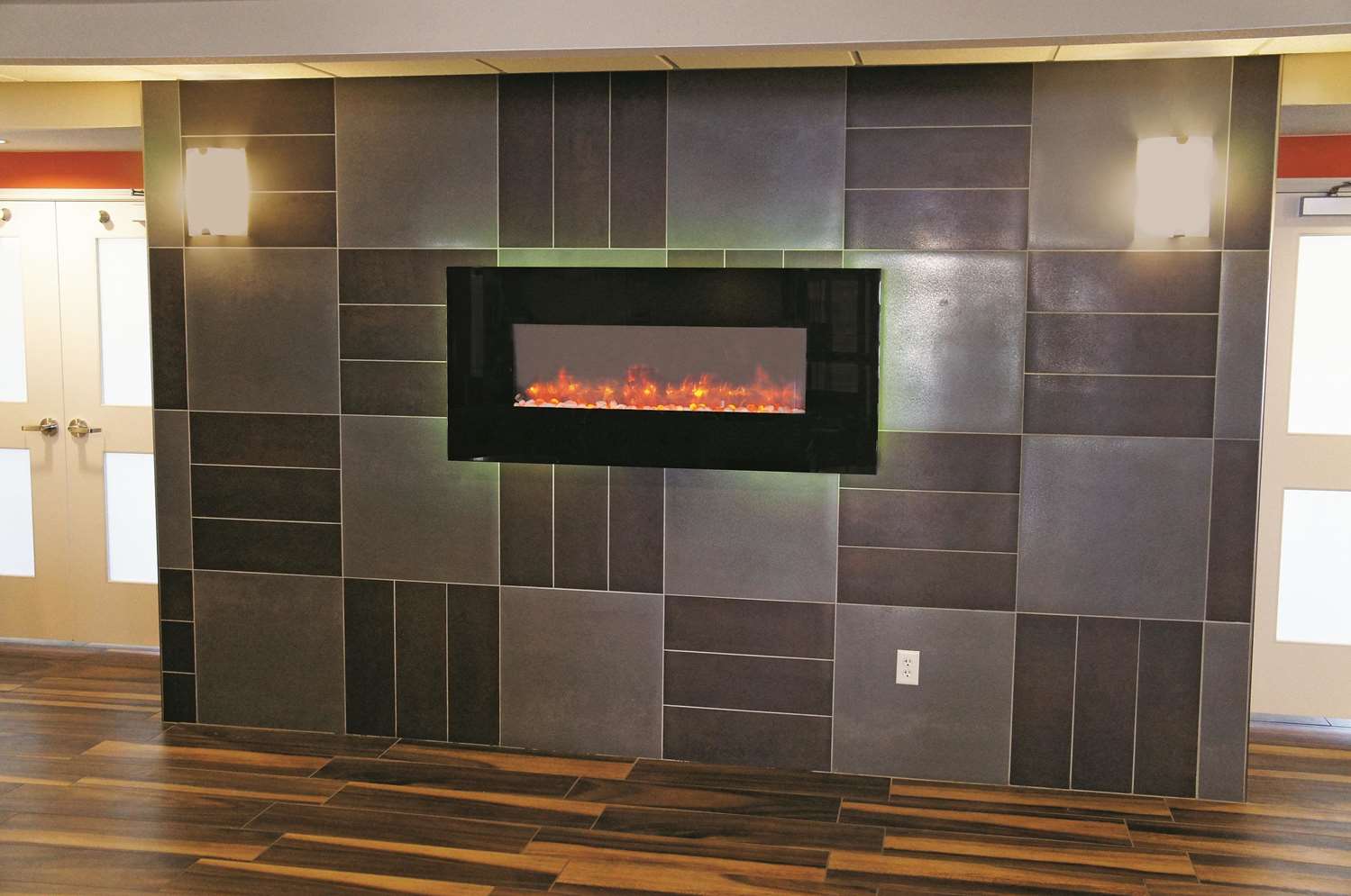 La Quinta Inn & Suites by Wyndham Grand Forks 6/37