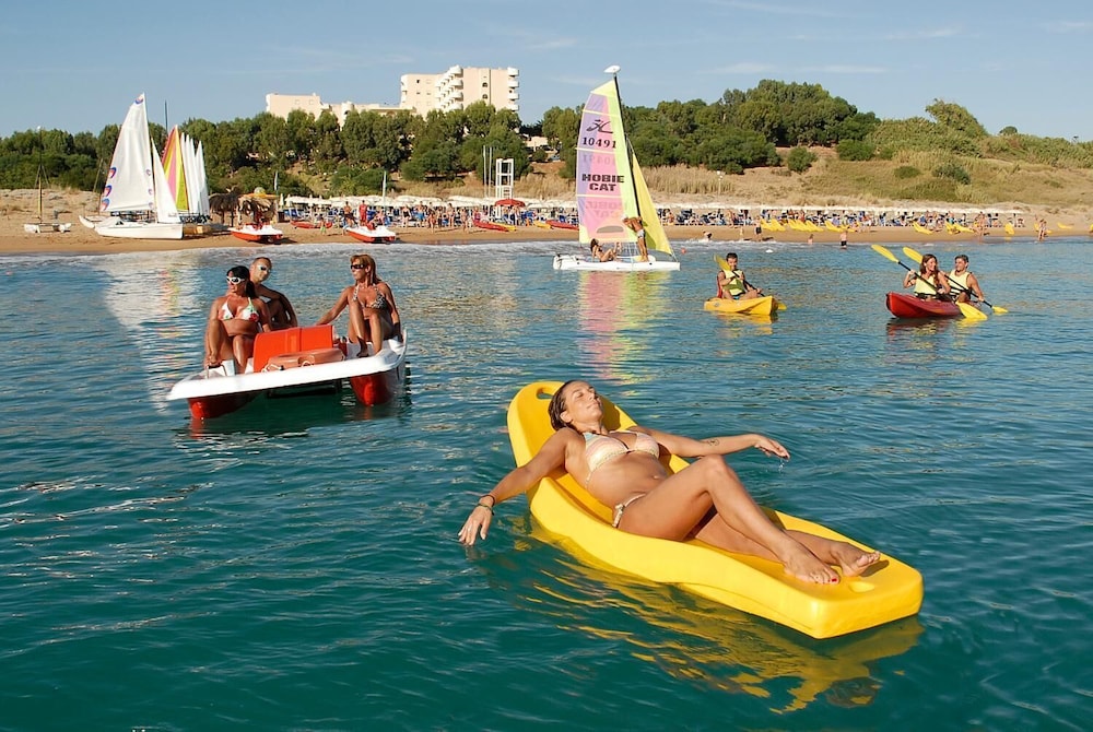 Paradise Beach 28/50