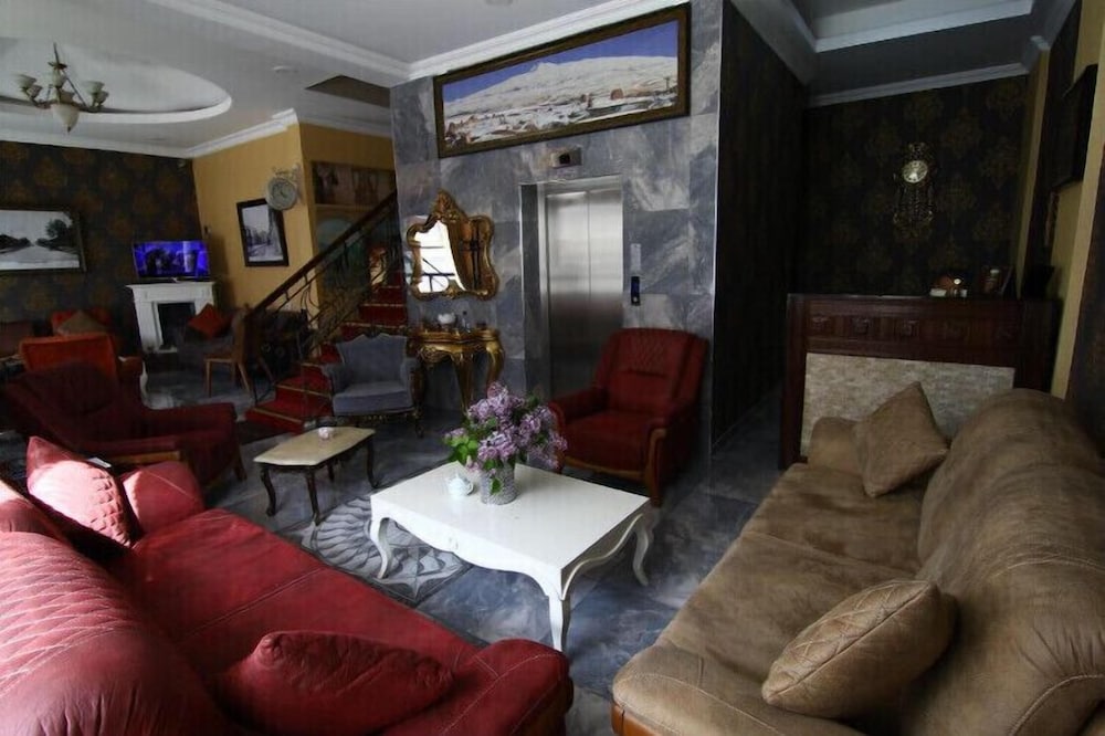 Kent Ani Hotel 25/33