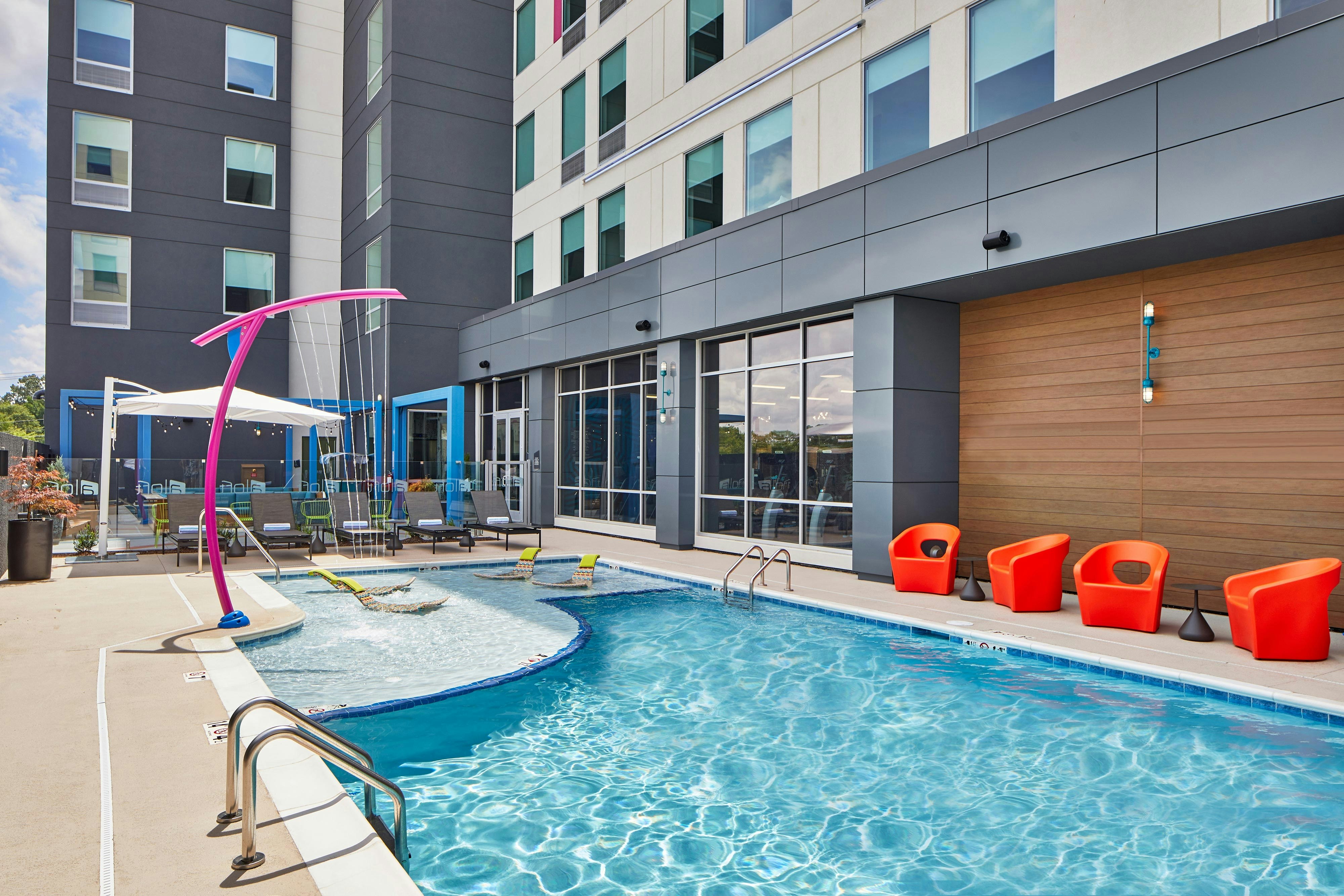 Aloft Chattanooga Hamilton Place 59/62