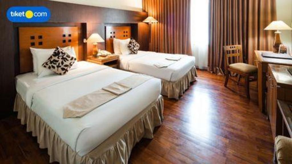 Oasis Amir Hotel Kt 8/24