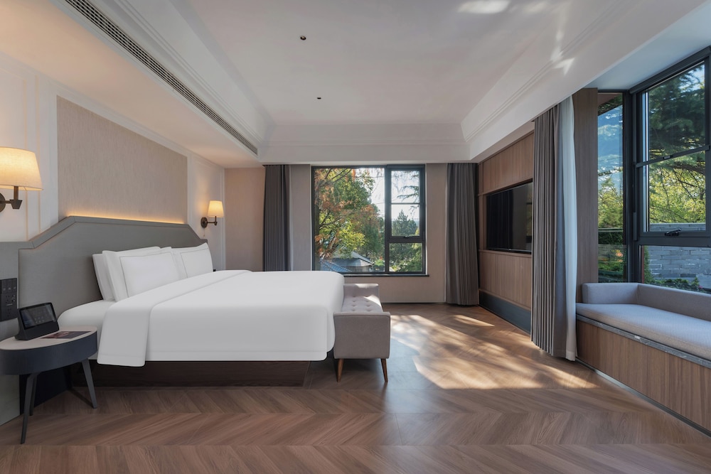 UrCove By Hyatt Nanjing Zhongshanling Resort 7/38