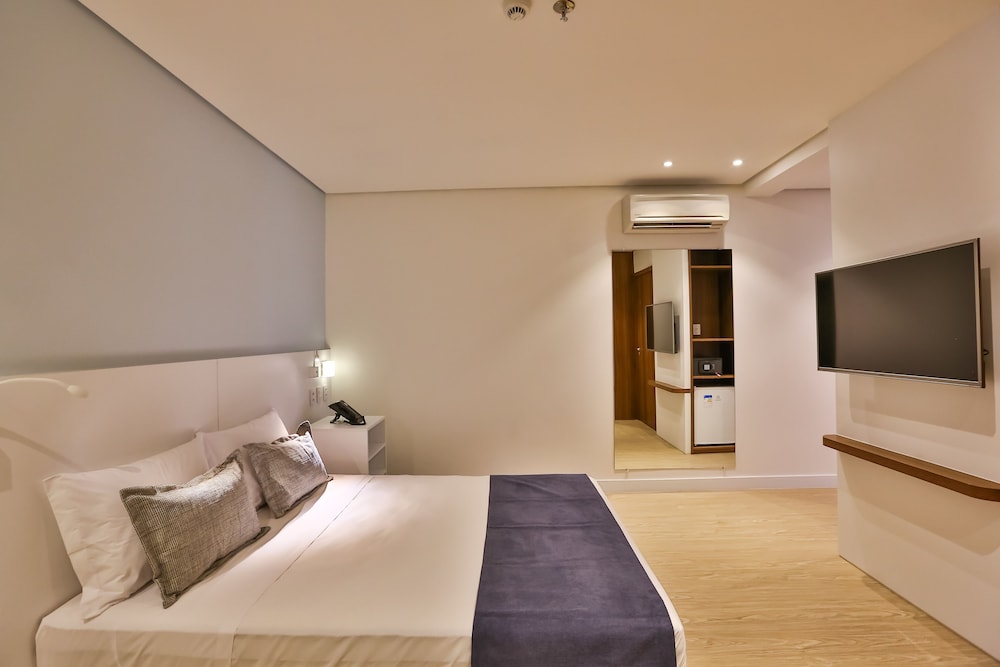 Quality Hotel Blumenau 20/48
