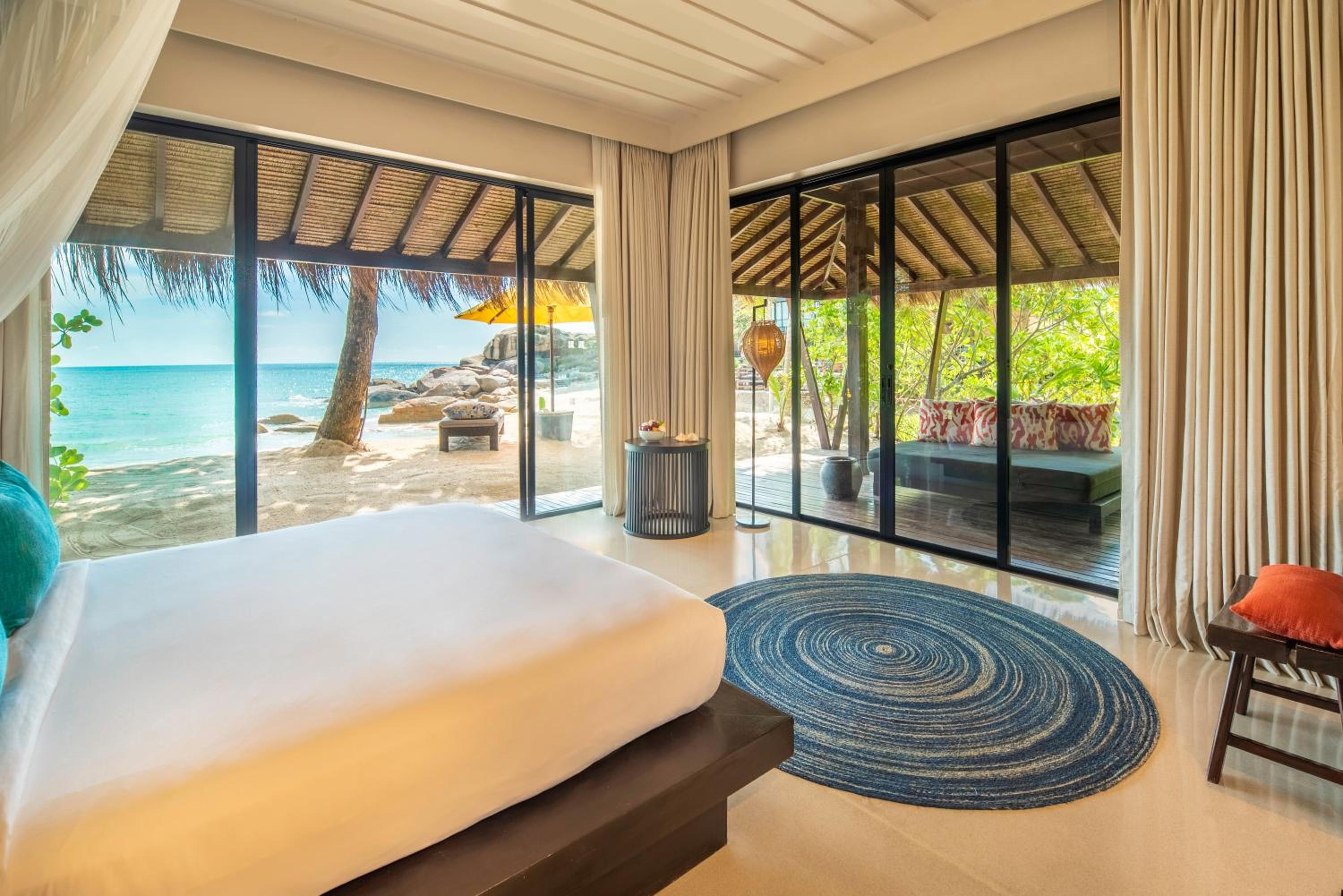 RASA, OCEAN FRONT, ADULT ONLY