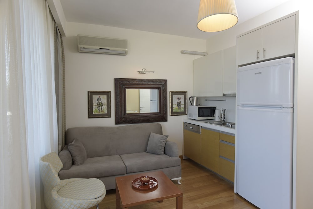 Cheya Gumussuyu Residence 34/55