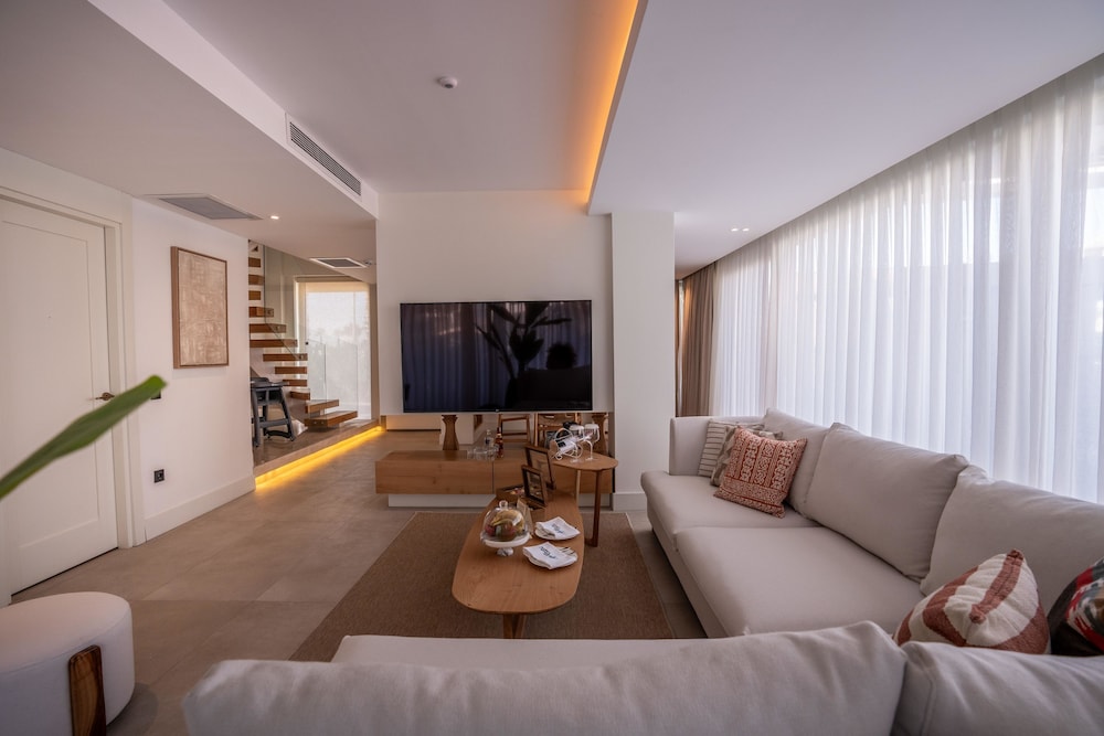 Club Arona by Laren Hotels 33/49