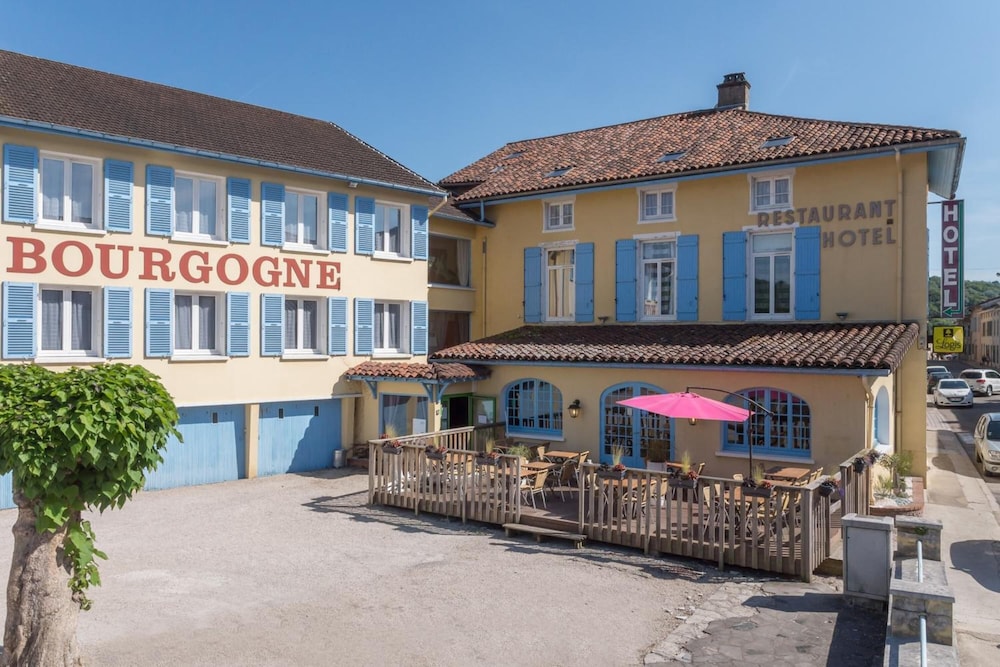 HOTEL LE BOURGOGNE 6/50