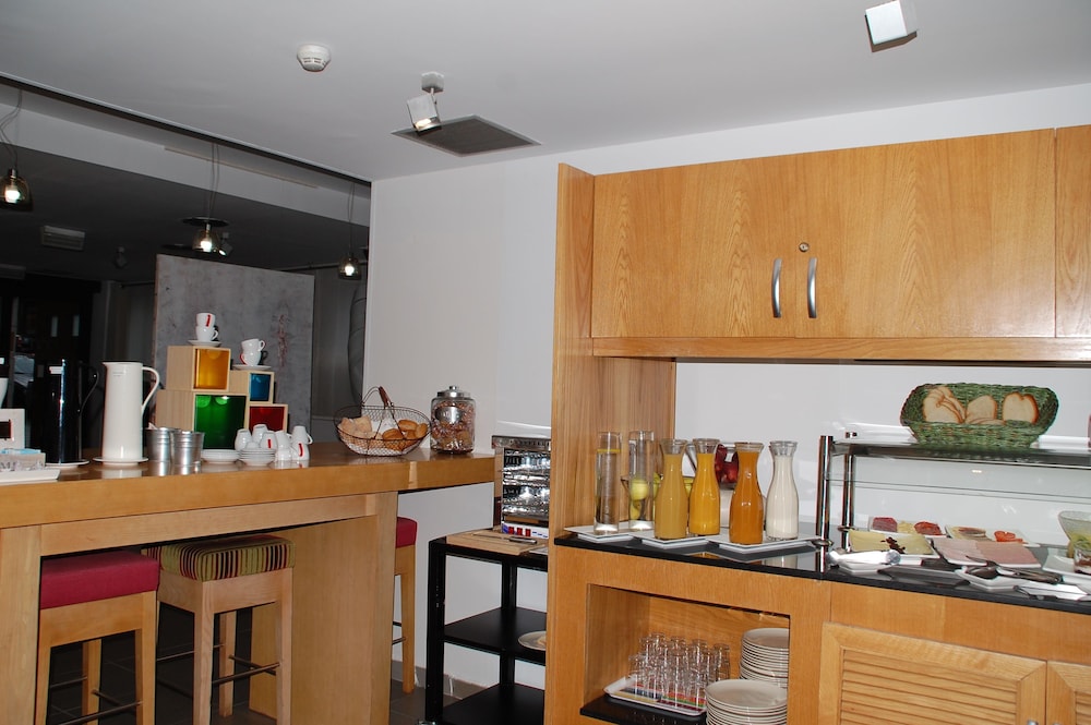 ECO ALCALA SUITES 37/43