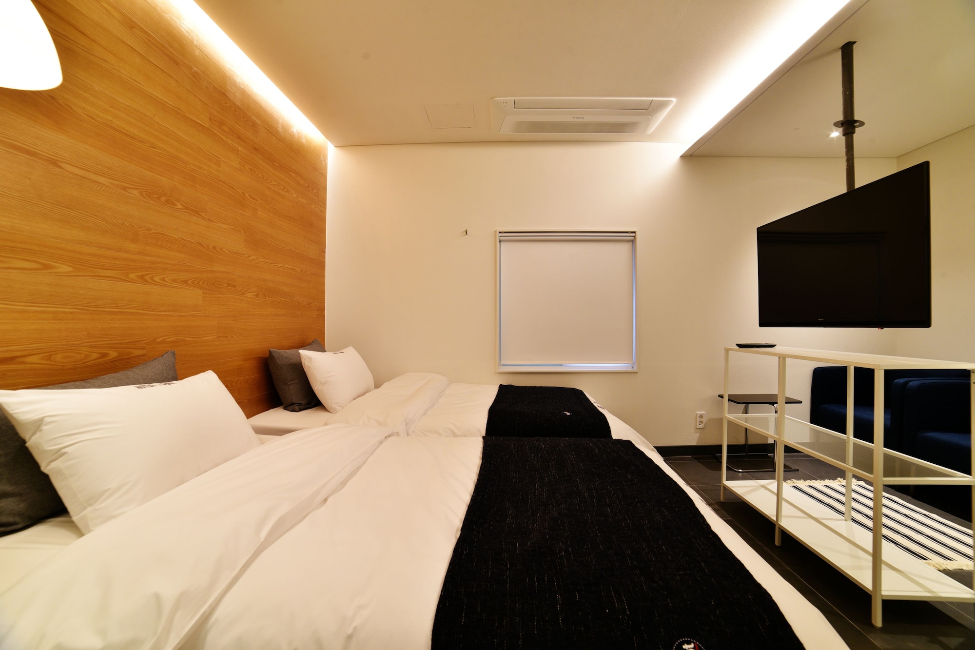 DELUXE, TWIN BEDS, PARK VIEW