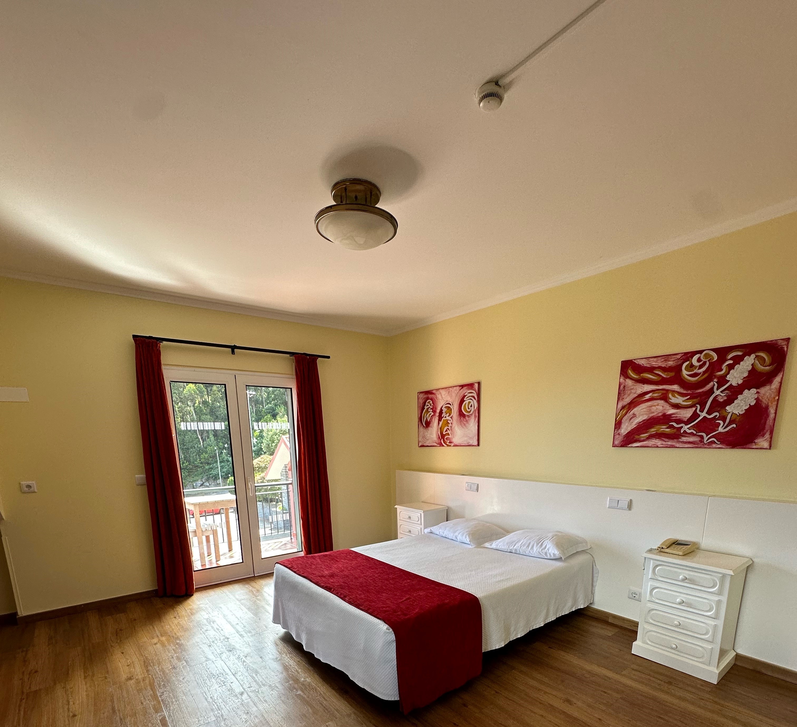 Valley View Hotel Encumeada 5/50