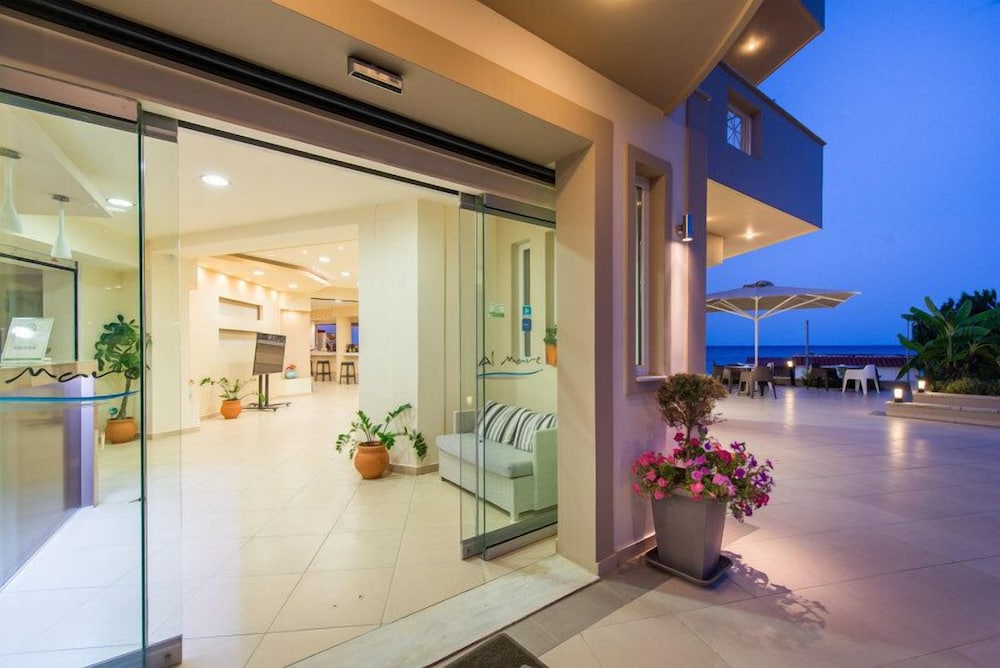 Al Mare Hotel 10/63