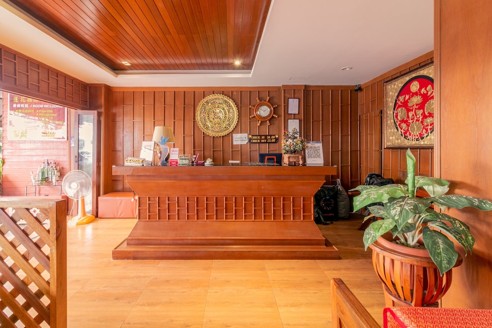 Lotus Hotel Patong 5/59
