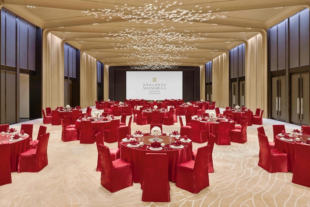 Shangri-La Nanshan Shenzhen 46/58