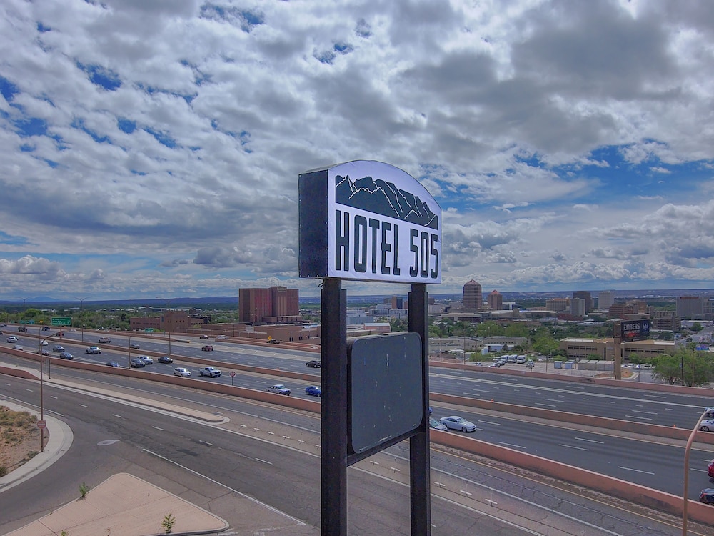 Hotel 505 1/49