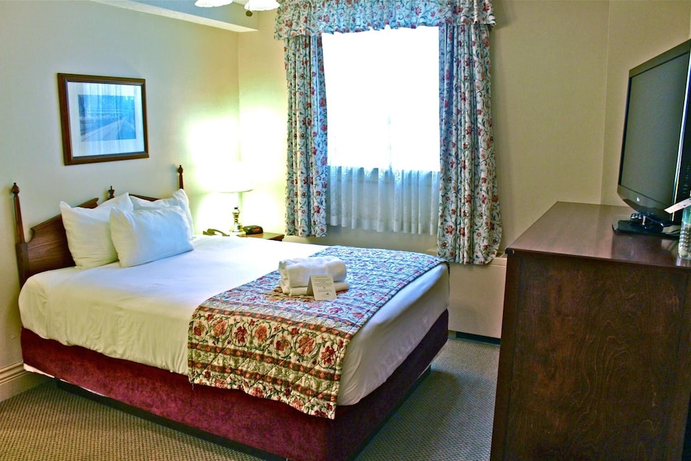 Harrison Resort Hot Springs 26/68
