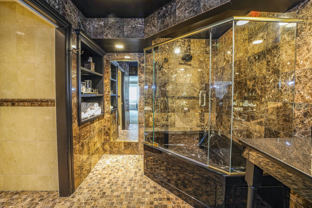 The Grand Resort (ex. The Avalon Inn And Resort) 39/74