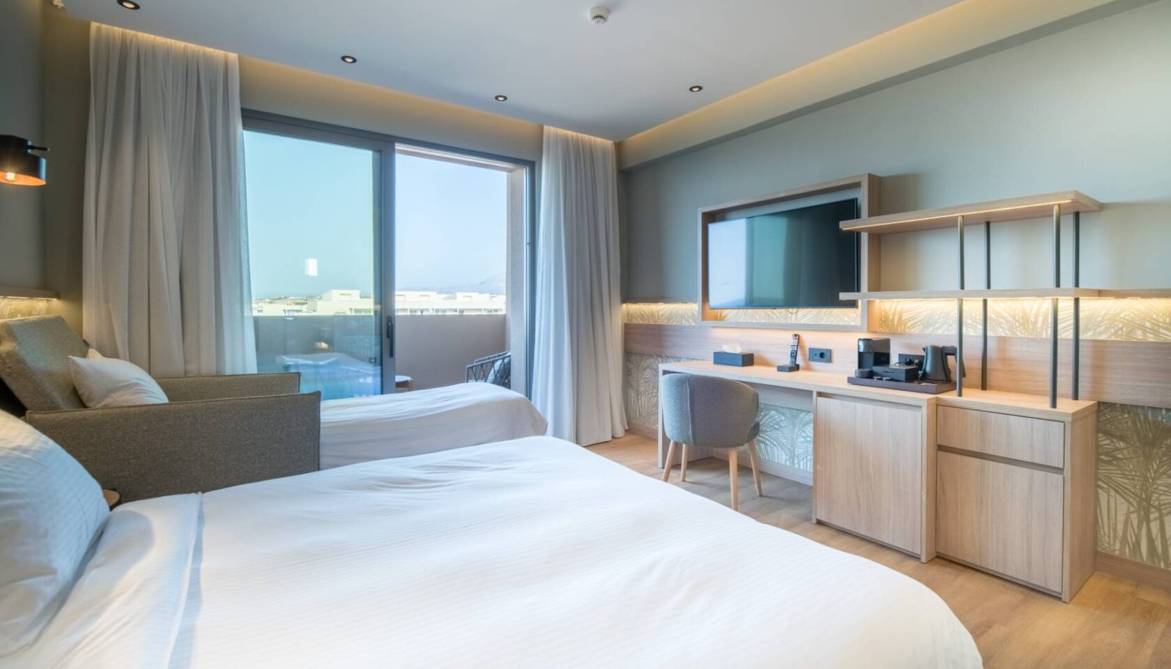 Classic, Double Bed, Sea View