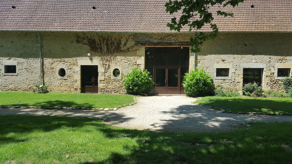 Chateau Le Sallay 3/58