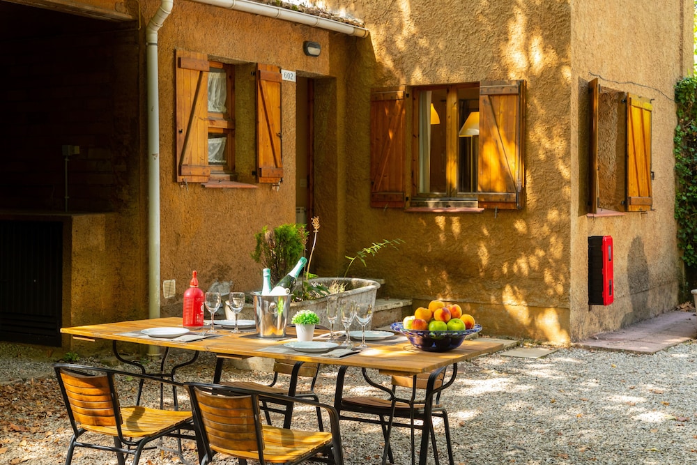 Hotel Sercotel Villa Engracia 46/62