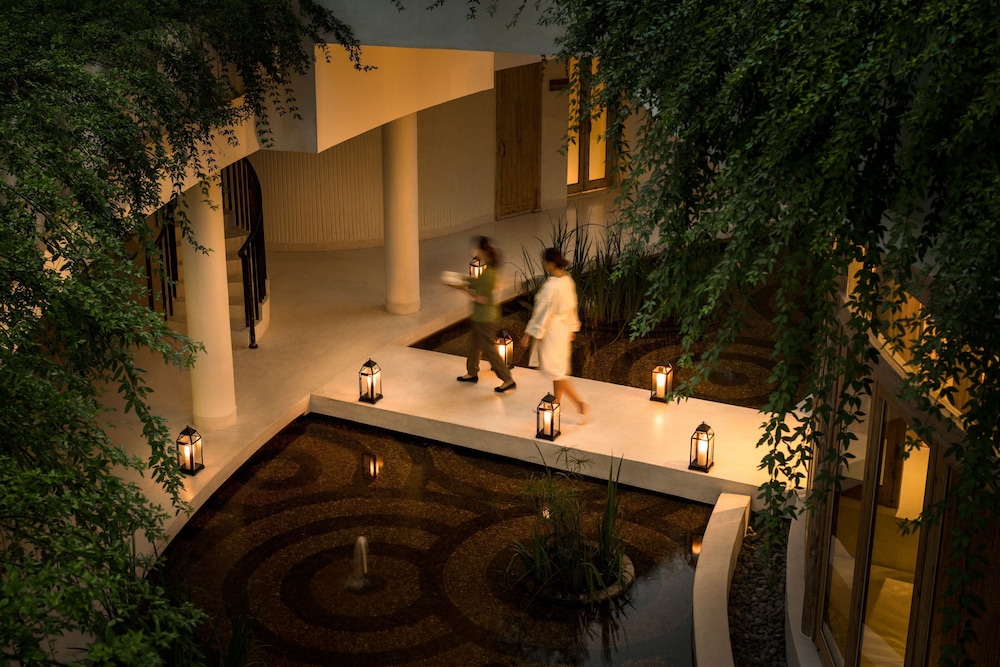 Six Senses Qing Cheng Mountain 7/80