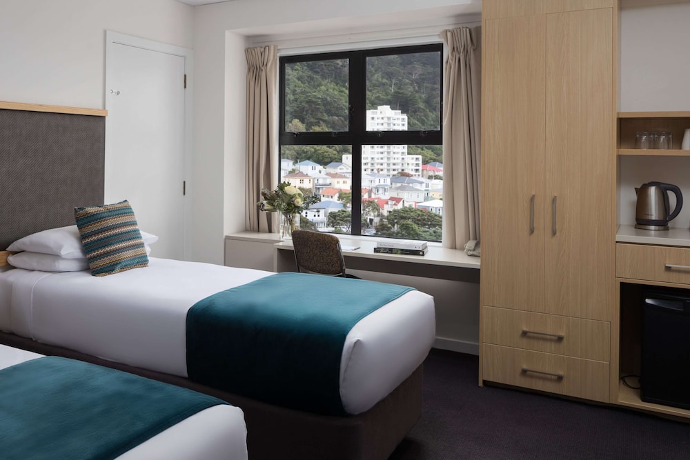 WQ Wellington Quarter 18/66