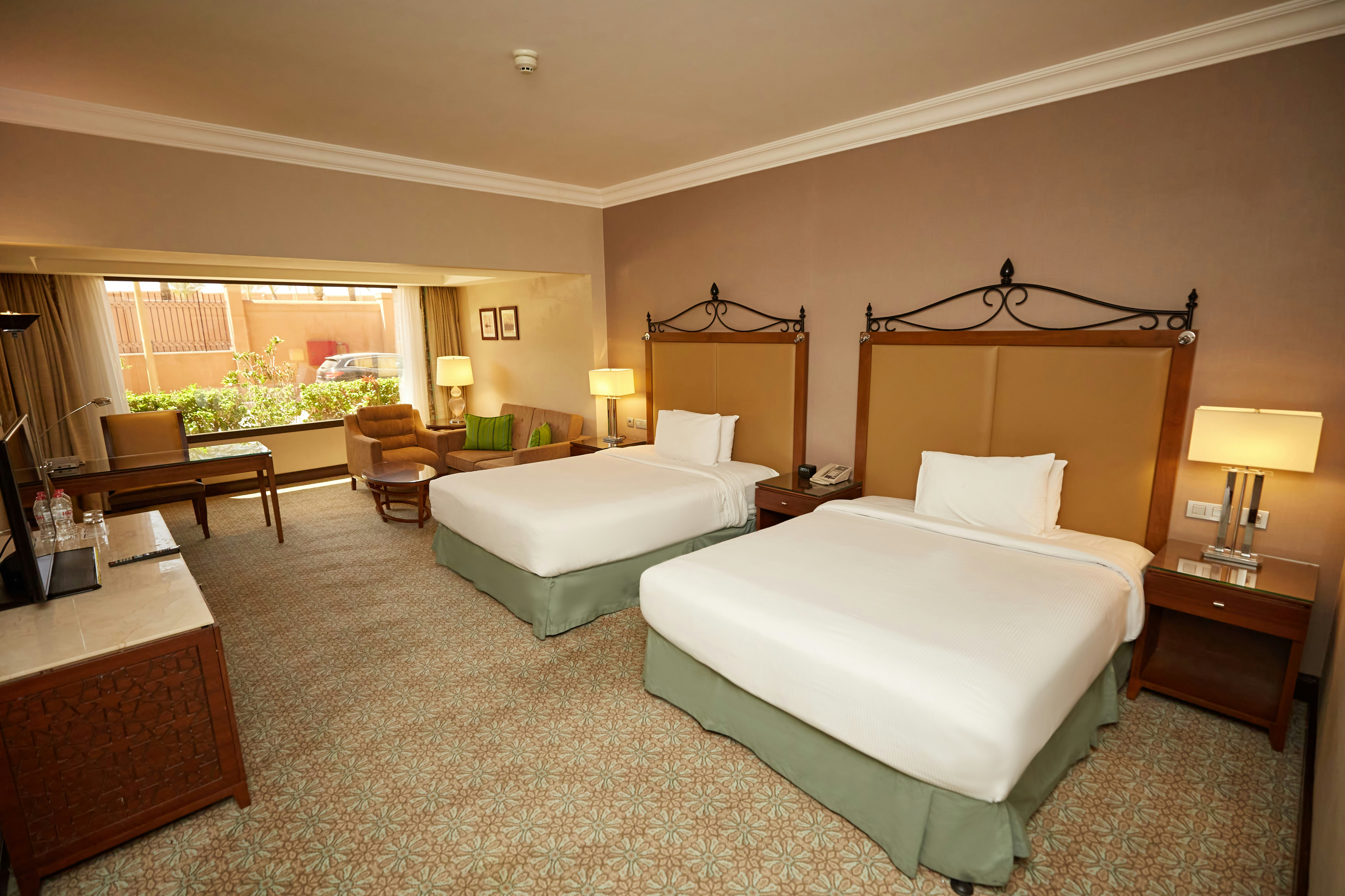 Hilton Alexandria Kings Ranch 6/35