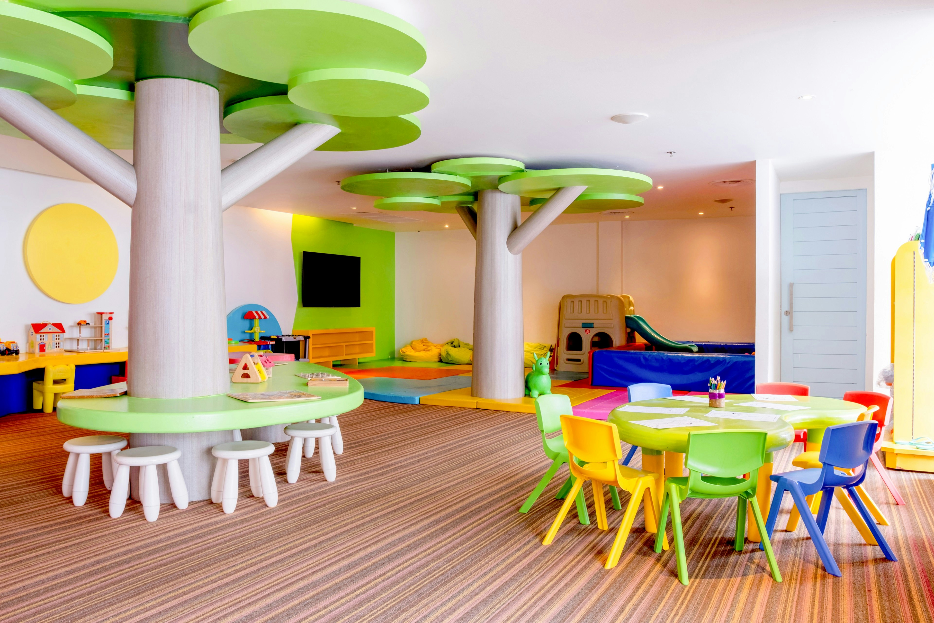 Holiday Inn Resort Phuket Karon Beach 37/50