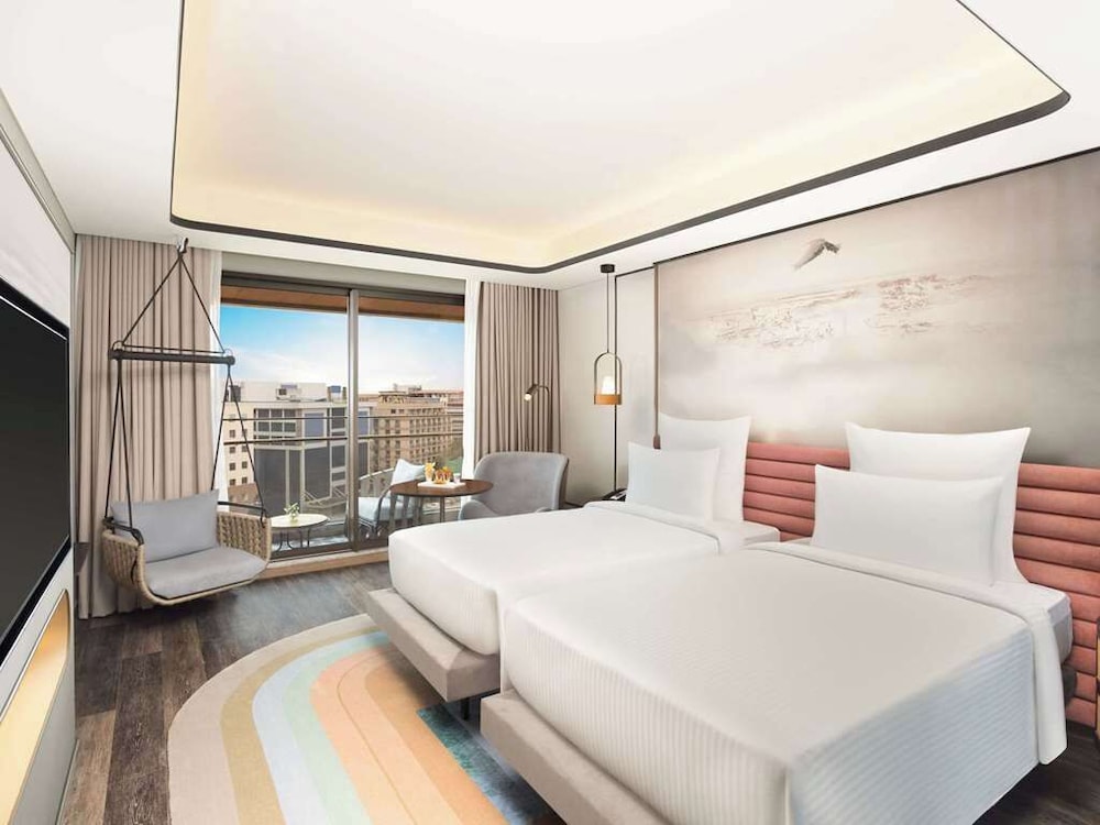 Standard, Twin Beds
