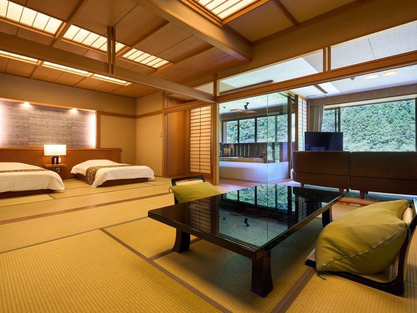 Semi Room, Japanese Western, 2 Semi Double Beds, River View, Bathtub, Corner