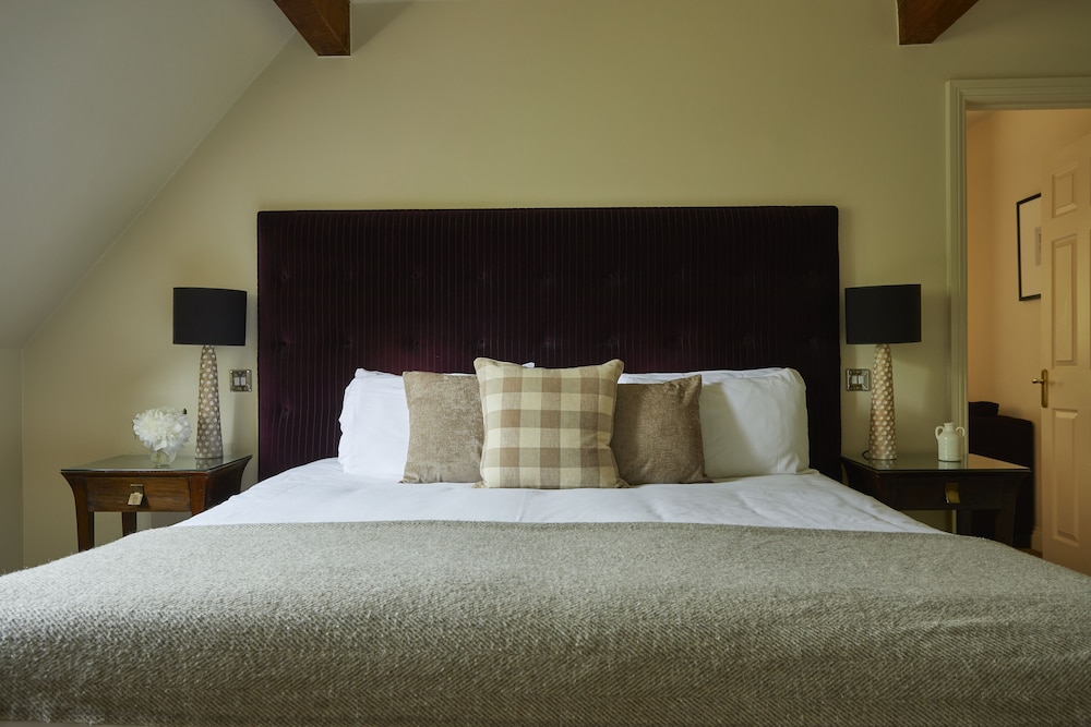 The Slaughters Country Inn 14/57