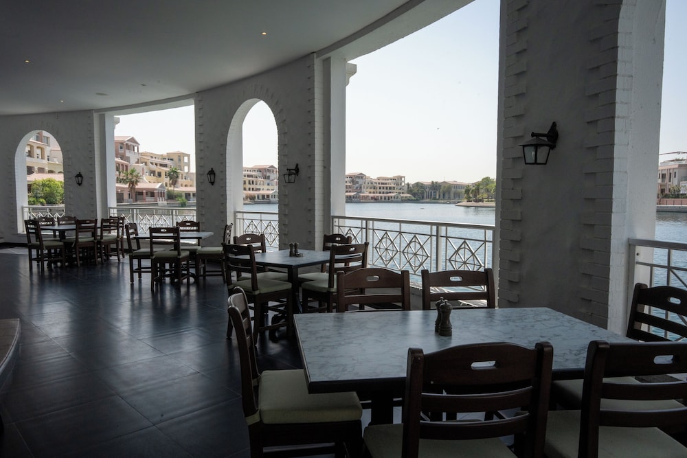 Millennium Lakeview Hotel 56/71