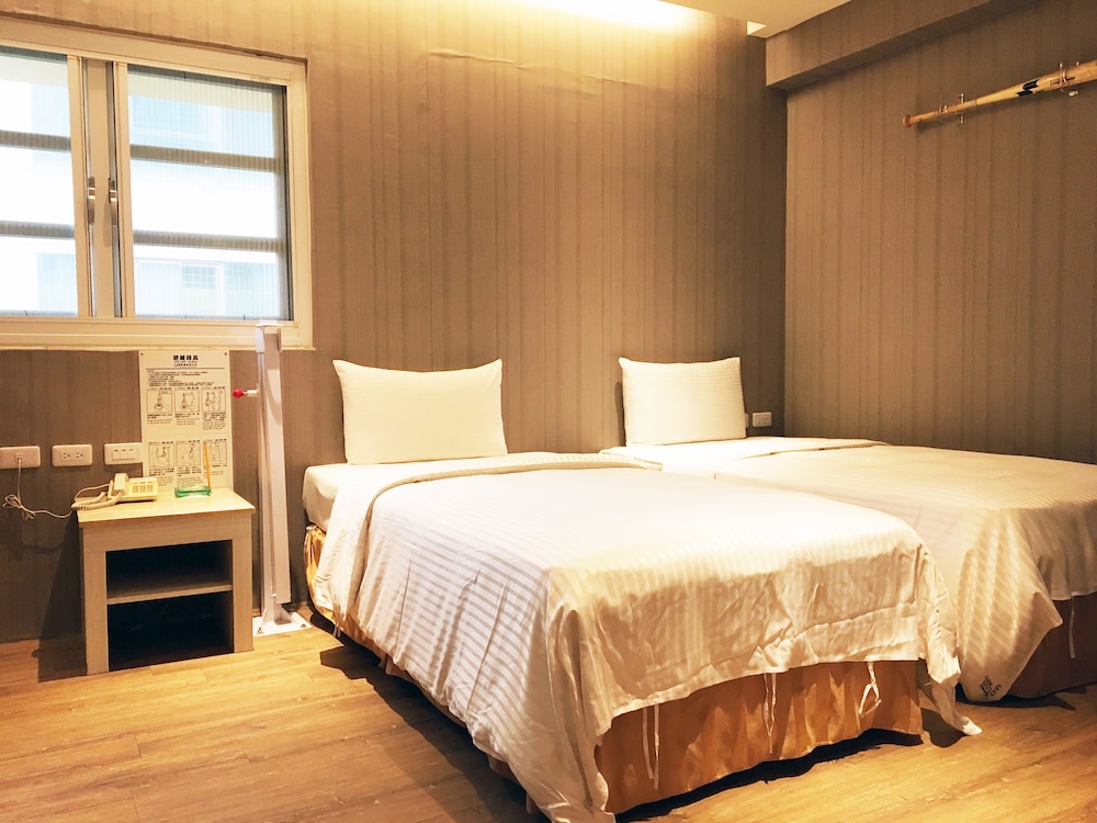 Kindness Hotel Lio He Ye Shi 12/50