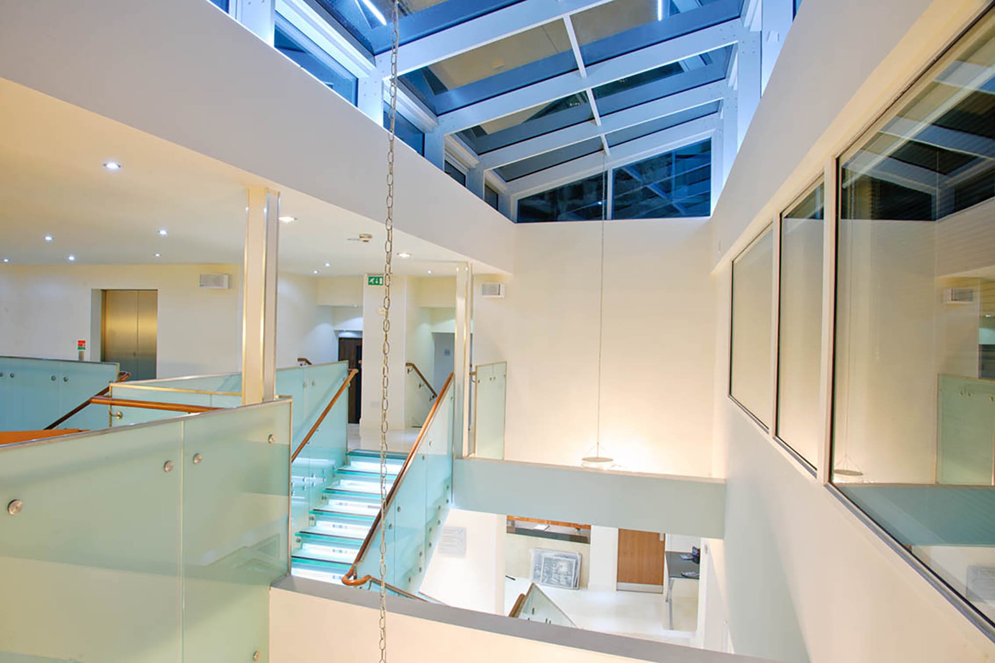 Rox Hotel Aberdeen by Compass Hospitality 13/20