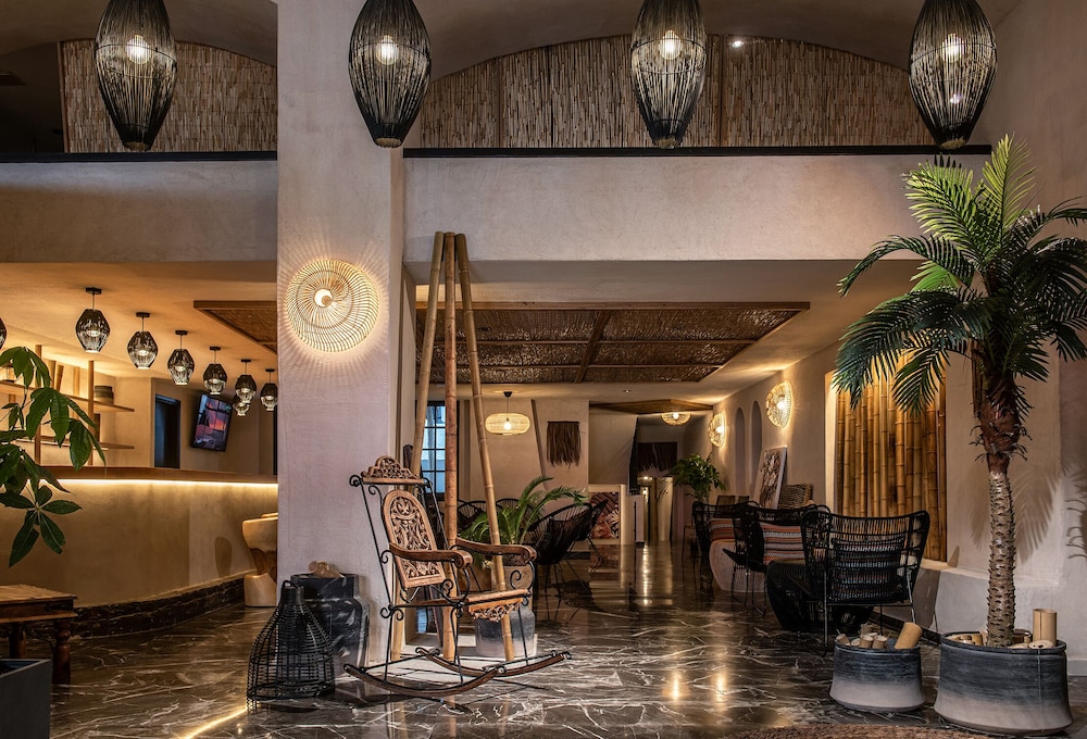 Indigo Inn Casa 6/40