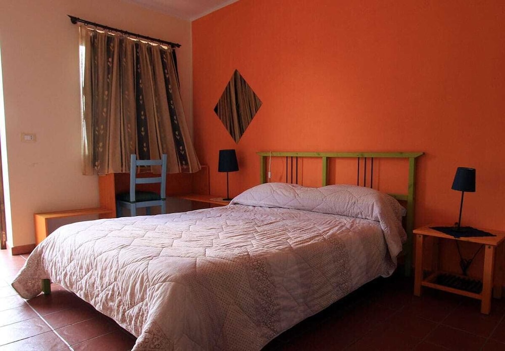 Room, Double Bed