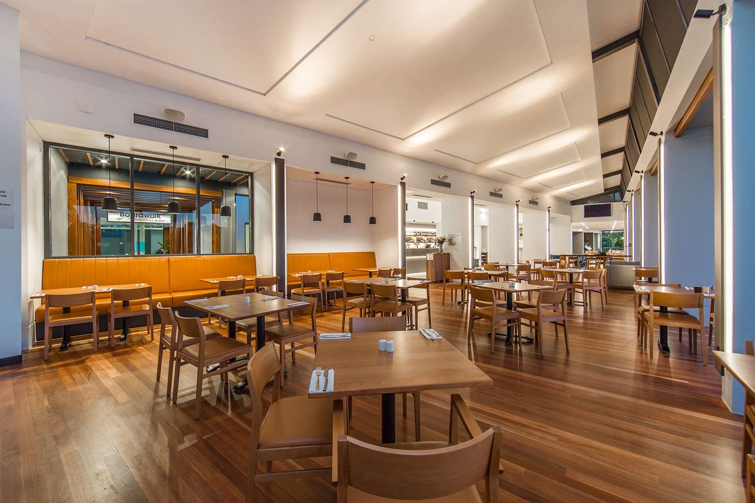 Best Western Plus North Lakes Hotel 39/50