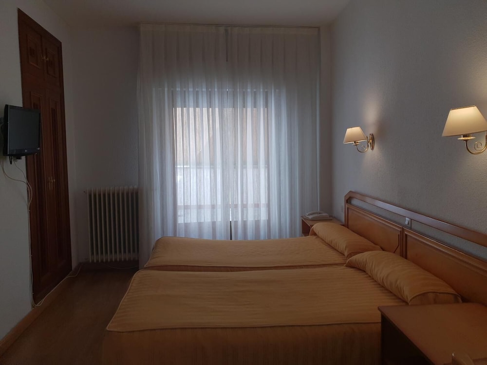 Hotel Amefa 33/42